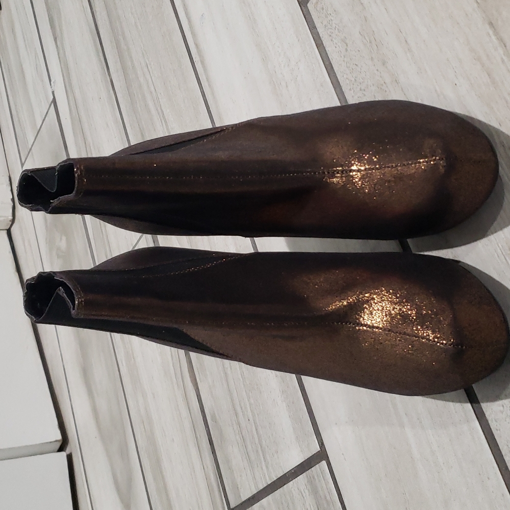 ROCK & REPUBLIC  boots. - Picture 6 of 14